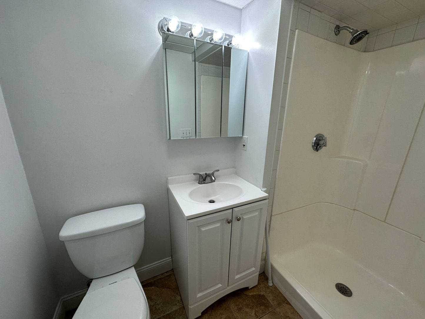 $3,000 / 319ft2 - ➽Charming Back Bay 2 Room Studio Available March! (Back Bay)