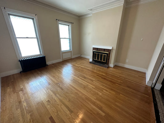 $2,150 / 394ft2 - ➽Charming Andrew Square 2 Room Studio w/No Fee! All Utilities Includ! (South Boston)