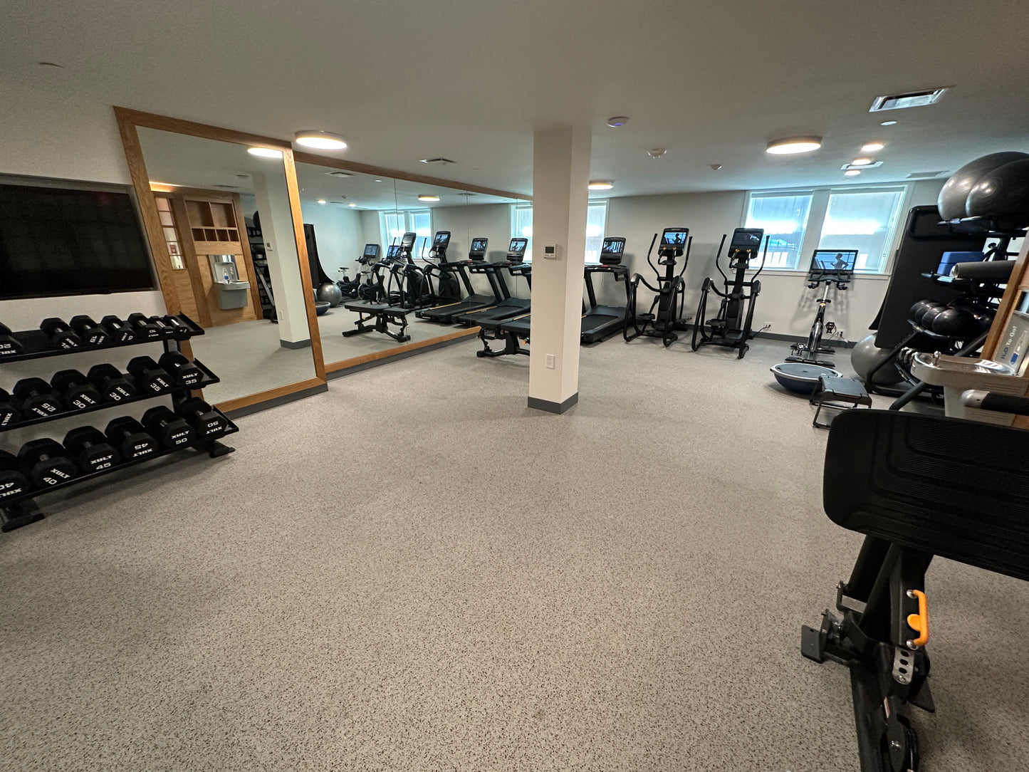 APPLICATION PENDING $4,350 / 1br - 700ft2 - ➽Fantastic Back Bay 1 Bedroom w/In Unit WD Available September! (Back Bay)
