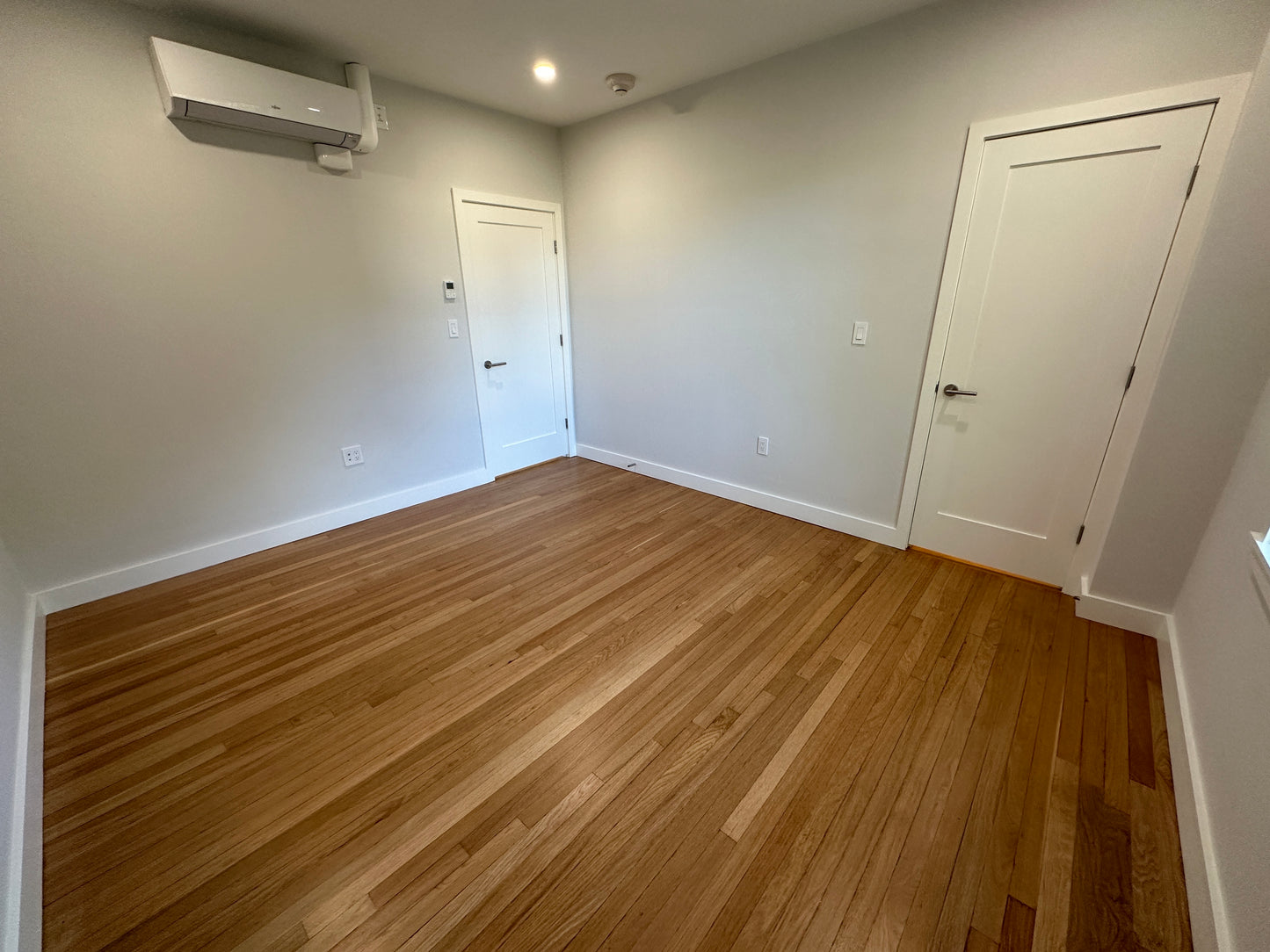 $3,300 / 2br - 870ft2 - ➽Chic Cambridge 2 Bedroom Available October! No Fee! (Agassiz)