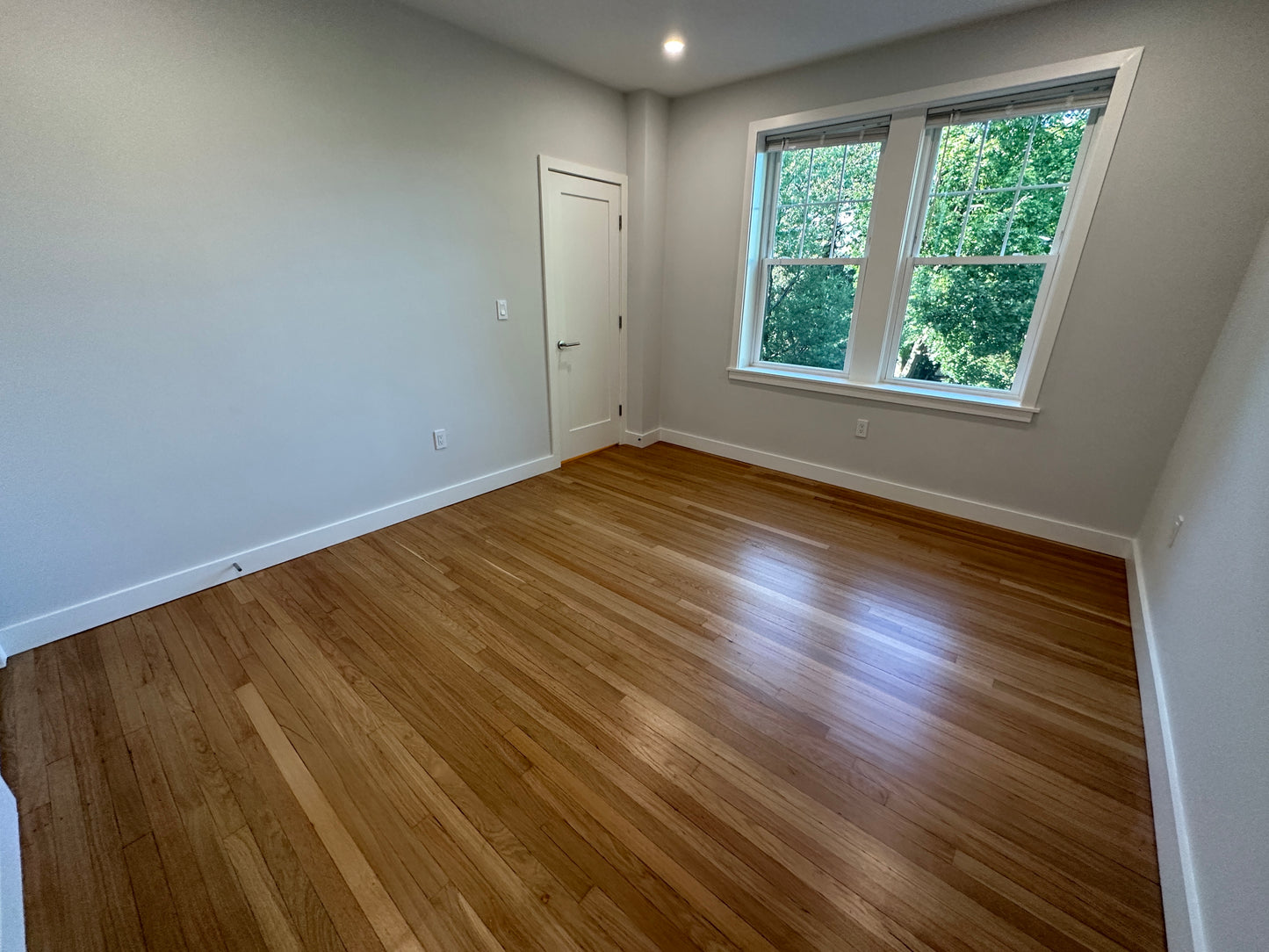 $3,300 / 2br - 870ft2 - ➽Chic Cambridge 2 Bedroom Available October! No Fee! (Agassiz)