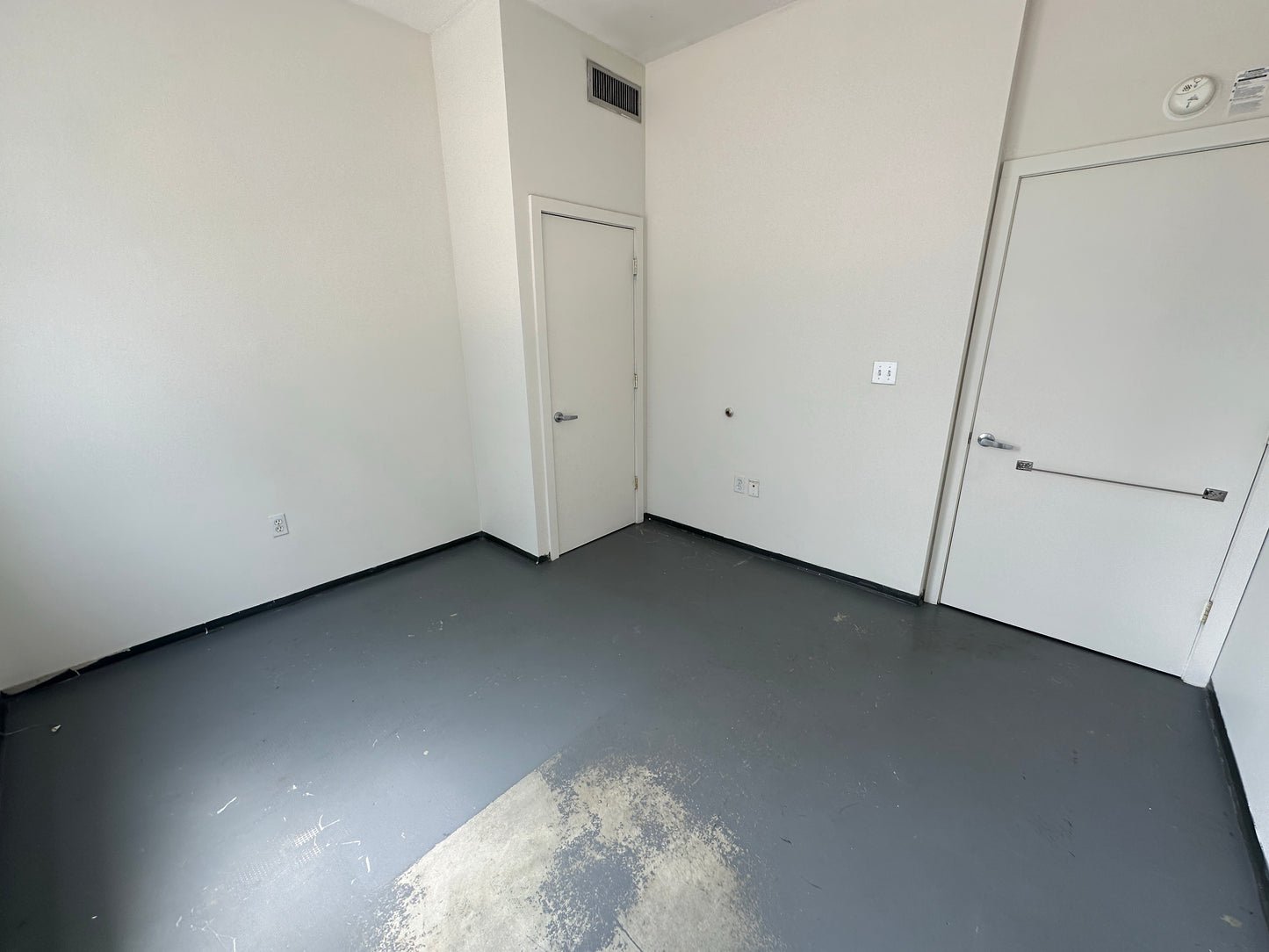 $4,350 / 2br - 900ft2 - ➽Gorgeous South End 2 Bedroom Available Now! No Fee! (South End)