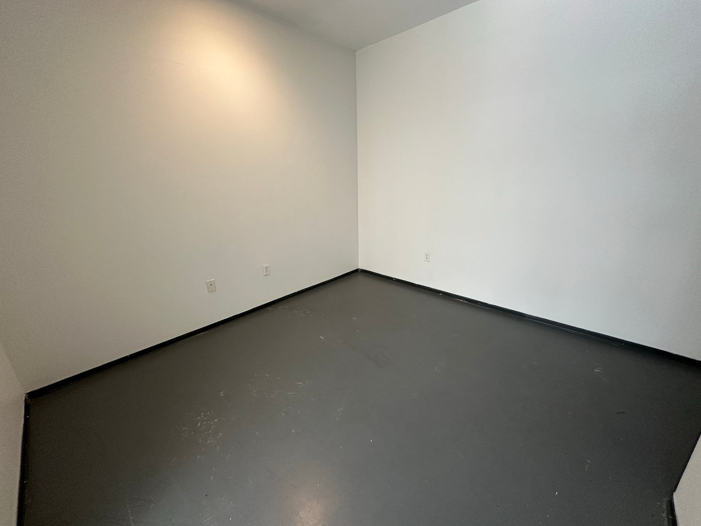 $4,350 / 2br - 900ft2 - ➽Gorgeous South End 2 Bedroom Available Now! No Fee! (South End)