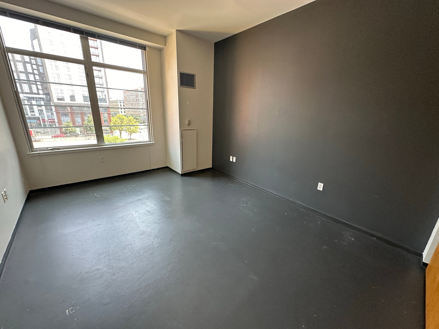 $3,485 / 2br - 900ft2 - ➽Beautiful South End 2 Bedroom Available Now! No Fee! (South End)