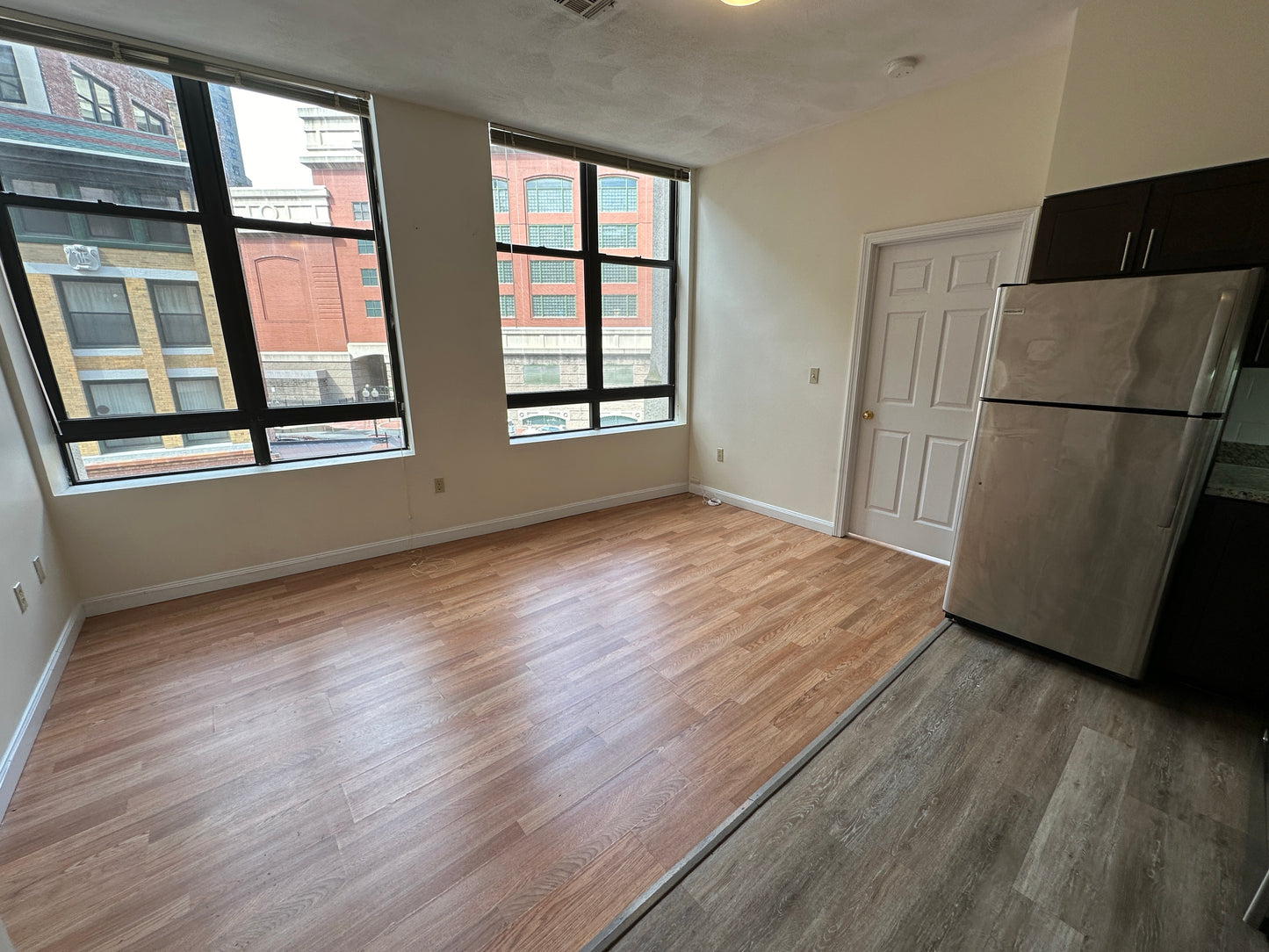 APPLICATION PENDING $2,600 / 1br - 416ft2 - ➽Beautiful Chinatown 1 Bedroom Available September! (Chinatown)