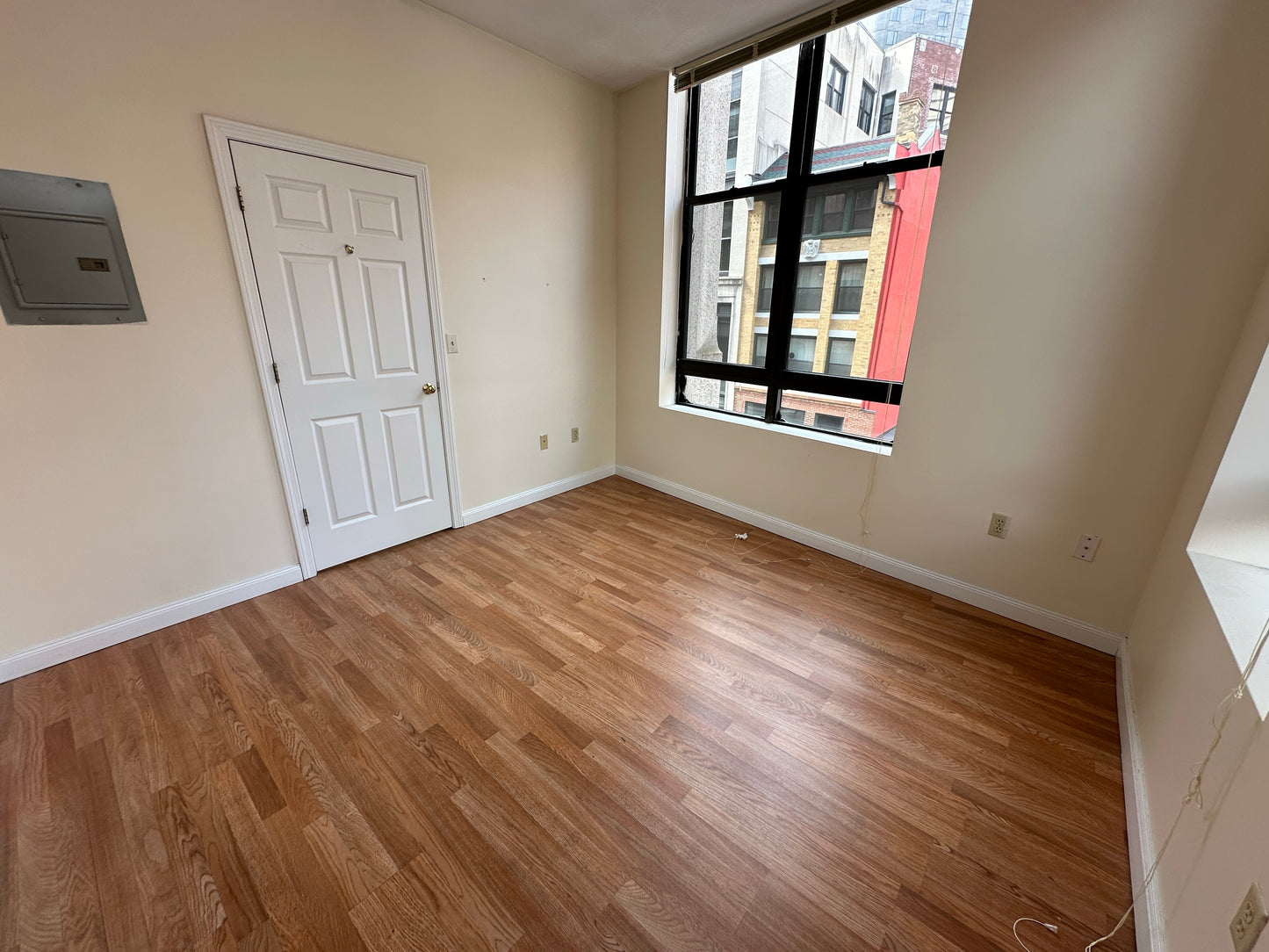 APPLICATION PENDING $2,600 / 1br - 416ft2 - ➽Beautiful Chinatown 1 Bedroom Available September! (Chinatown)