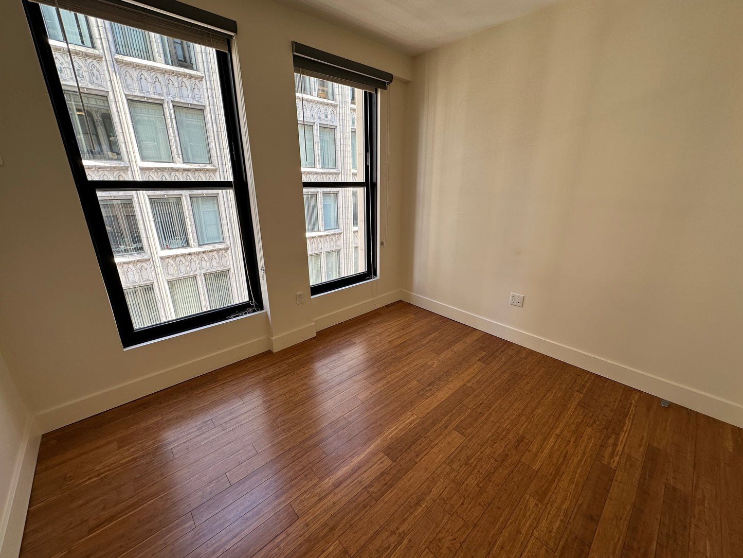 $3,400 / 1br - 527ft2 - ➽Tranquil Midtown 1 Bedroom Available July! Pet-Friendly! (Midtown)