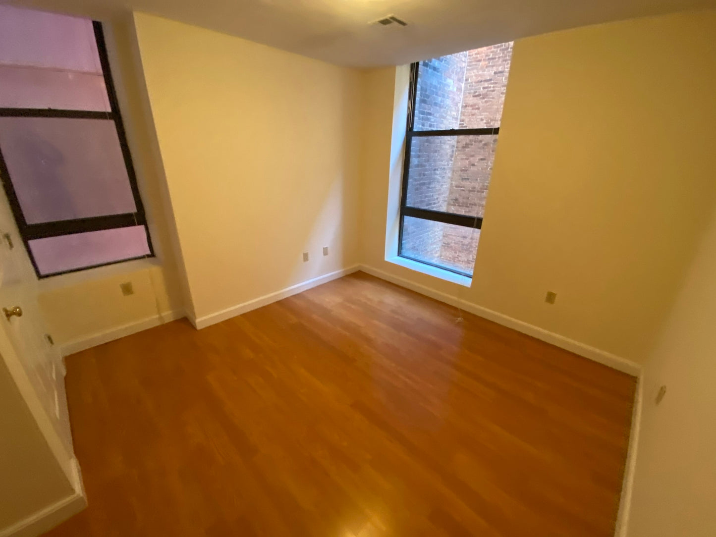 $2,700 / 1br - 347ft2 - ➽Quaint Chinatown 2 Room Studio Available 9/1! (Chinatown)