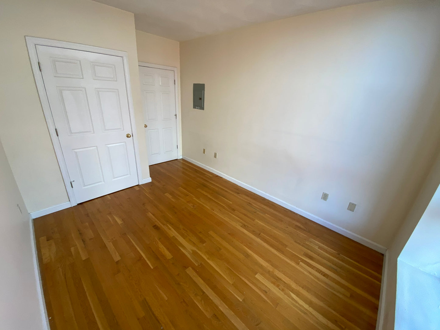 $2,650 / 1br - 381ft2 - ➽Quaint Chinatown 1 Bedroom Available July! (Chinatown)