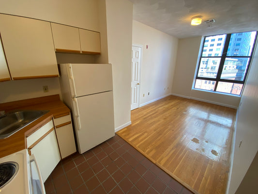 APPLICATION PENDING $2,700 / 1br - 381ft2 - ➽Superior Chinatown 1 Bedroom Available September! (Chinatown)