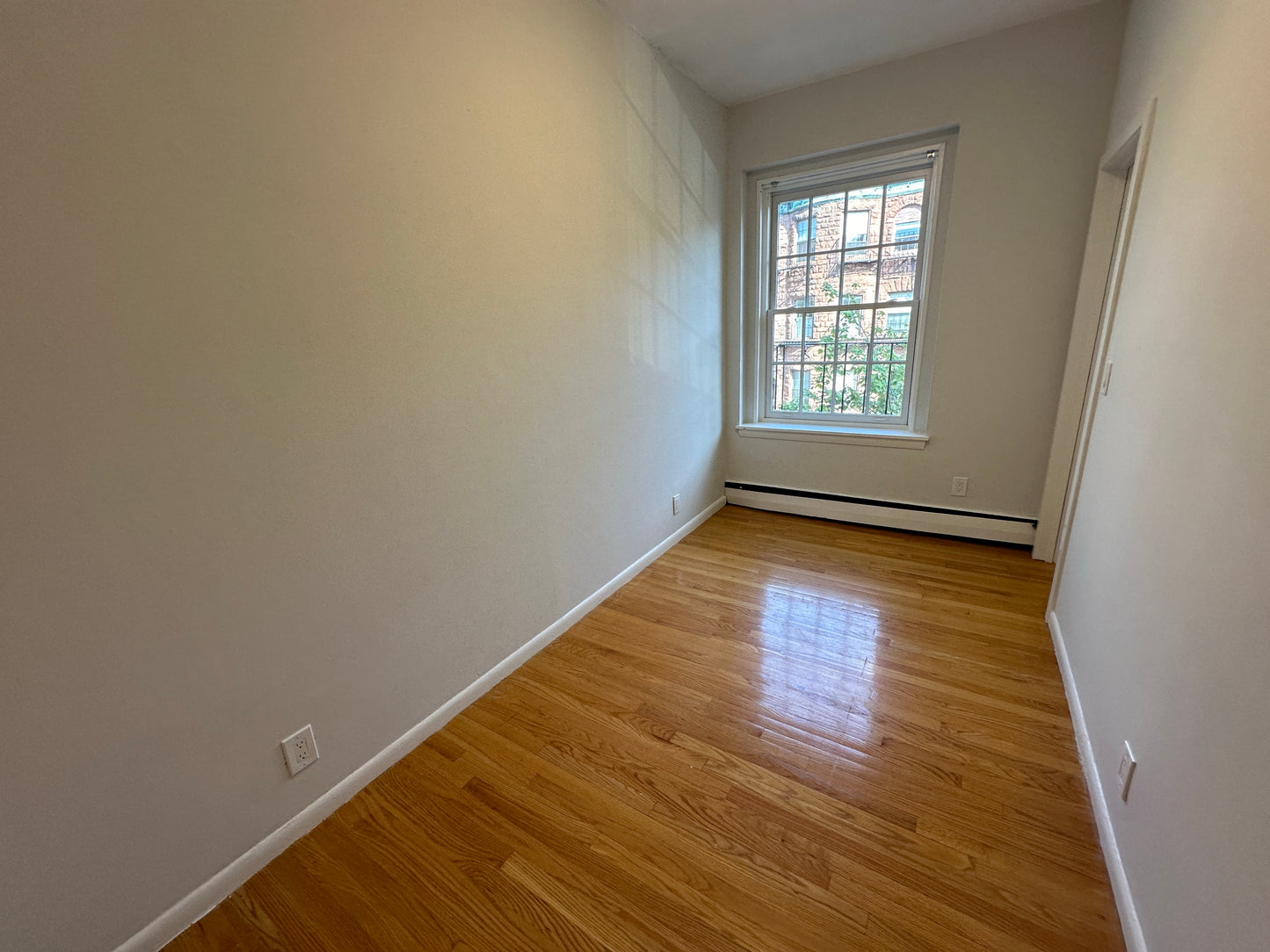 $2,525 / 1br - 344ft2 - ➽Beautiful Top Floor Back Bay 1 Bedroom Available September! No Fee! (Back Bay)