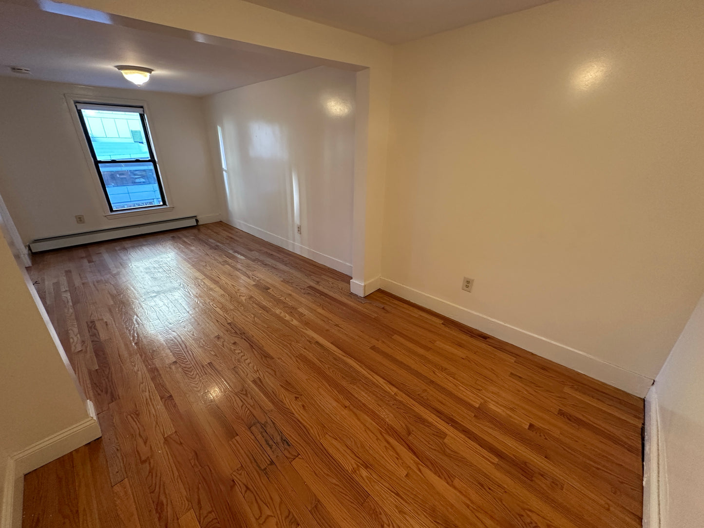 $2,450 / 363ft2 - ➼Charming Beacon Hill 2 Room Studio w/No Fee! Available Now! (Beacon Hill)