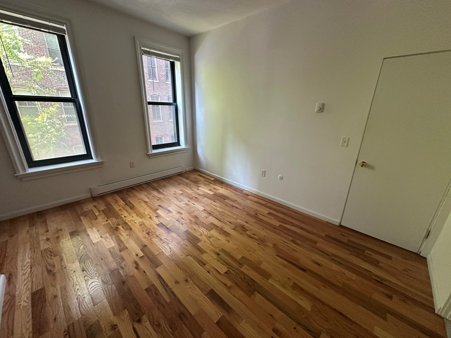 $2,850 / 1br - ➽Charming Bay Village 1 Bedroom Available Now! (Bay Village)