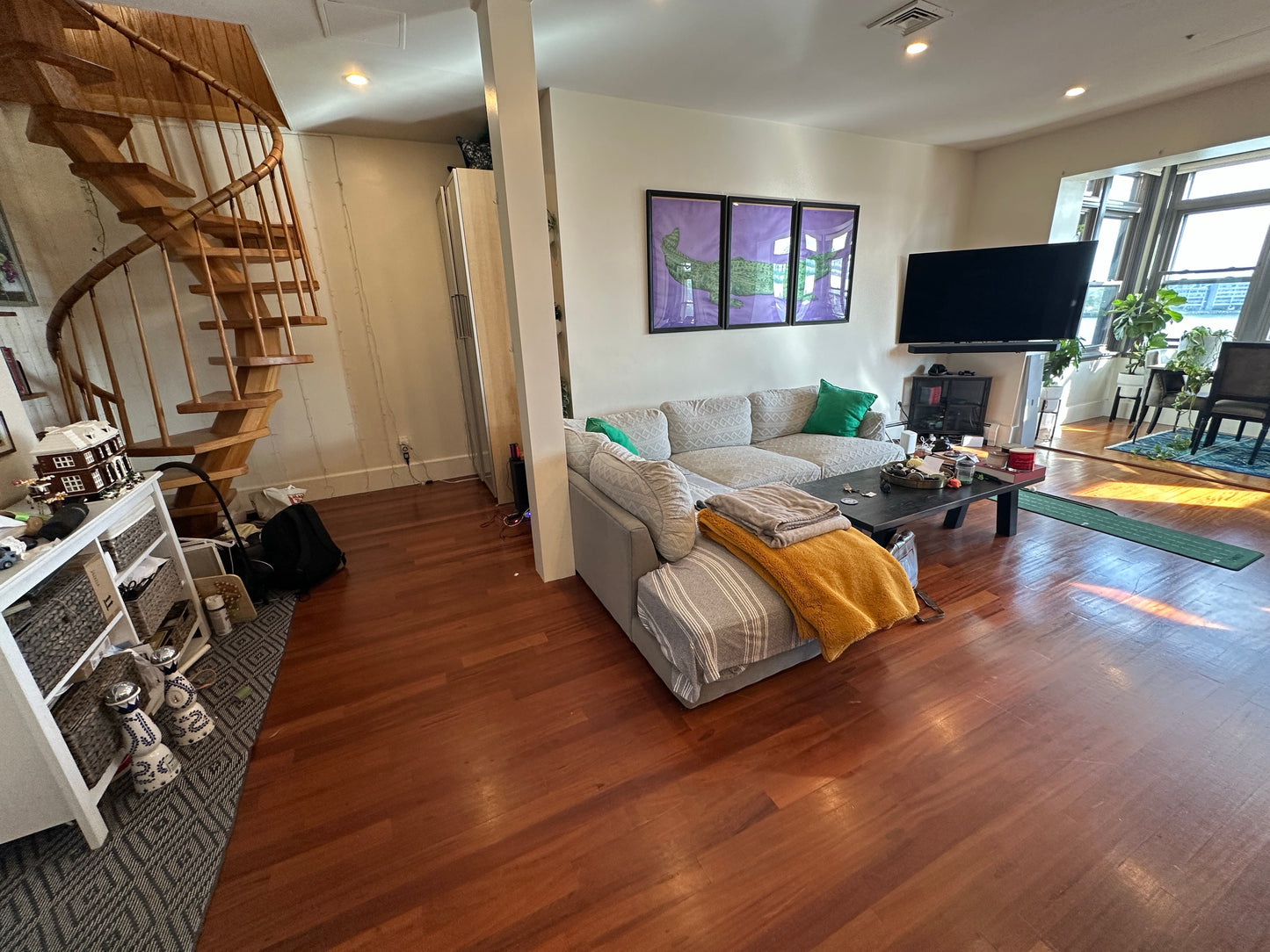 APPLICATION PENDING $3,000 / 1br - 900ft2 - ➽Incredible Chelsea Waterfront Penthouse 1 Bed 1.5 Bath Avail. 10/1! (Chelsea - Waterfront)