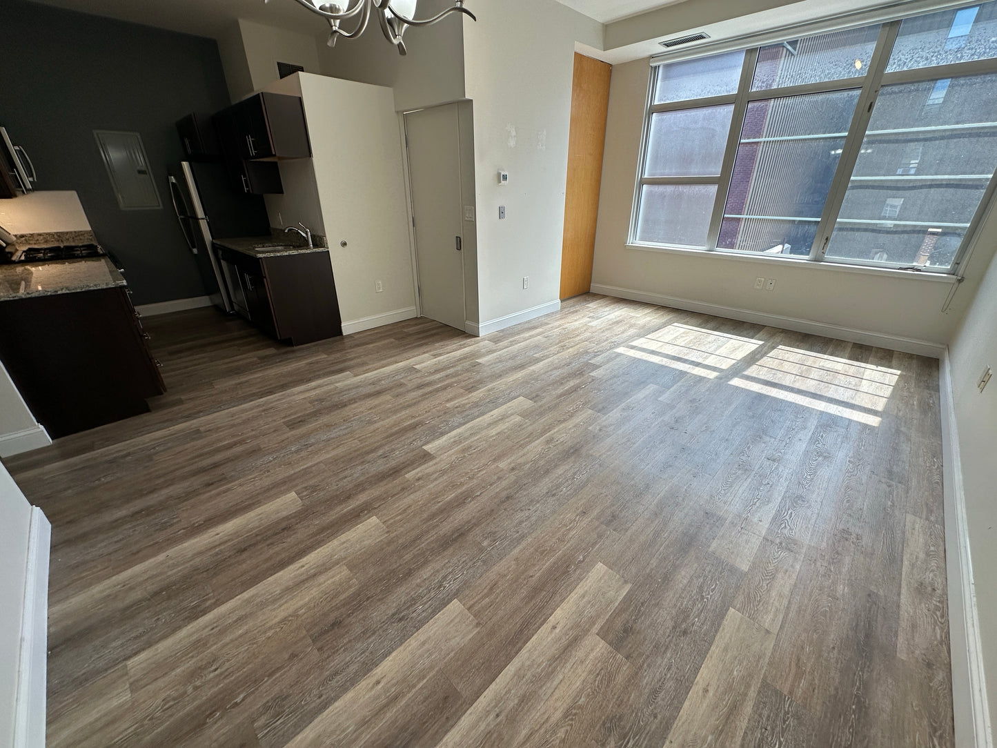 $3,670 / 2br - 900ft2 - ➽Gorgeous South End 2 Bedroom Available Now! No Fee! (South End)