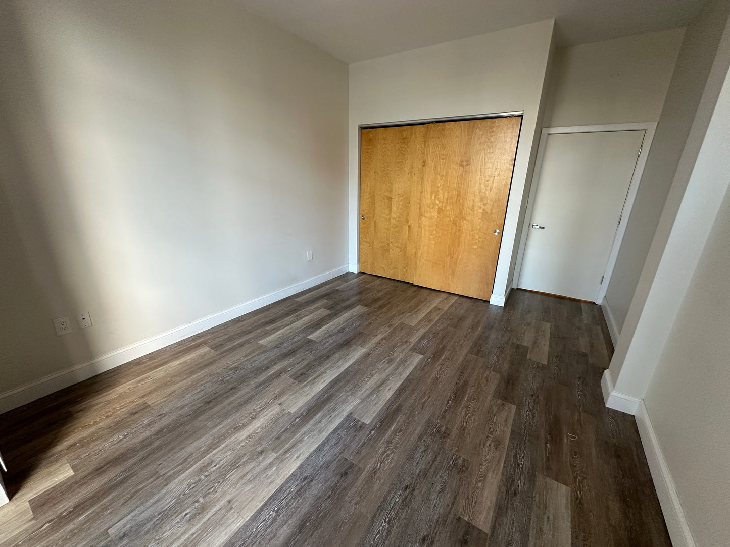 $3,670 / 2br - 900ft2 - ➽Gorgeous South End 2 Bedroom Available Now! No Fee! (South End)