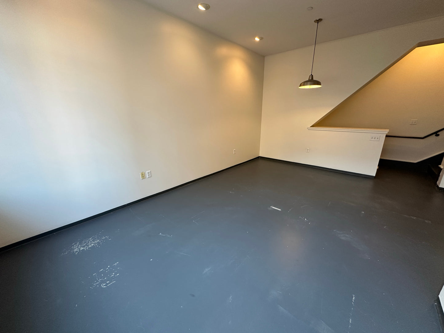 $3,485 / 2br - 900ft2 - ➽Beautiful South End 2 Bedroom Available Now! No Fee! (South End)