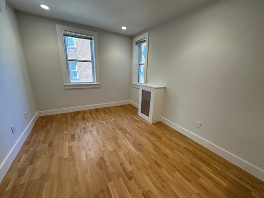 APPLICATION PENDING $2,525 / 1br - 580ft2 - ➽Deluxe Modern Somerville 1.5 Bedroom Available Now! No Fee! (Winter Hill)