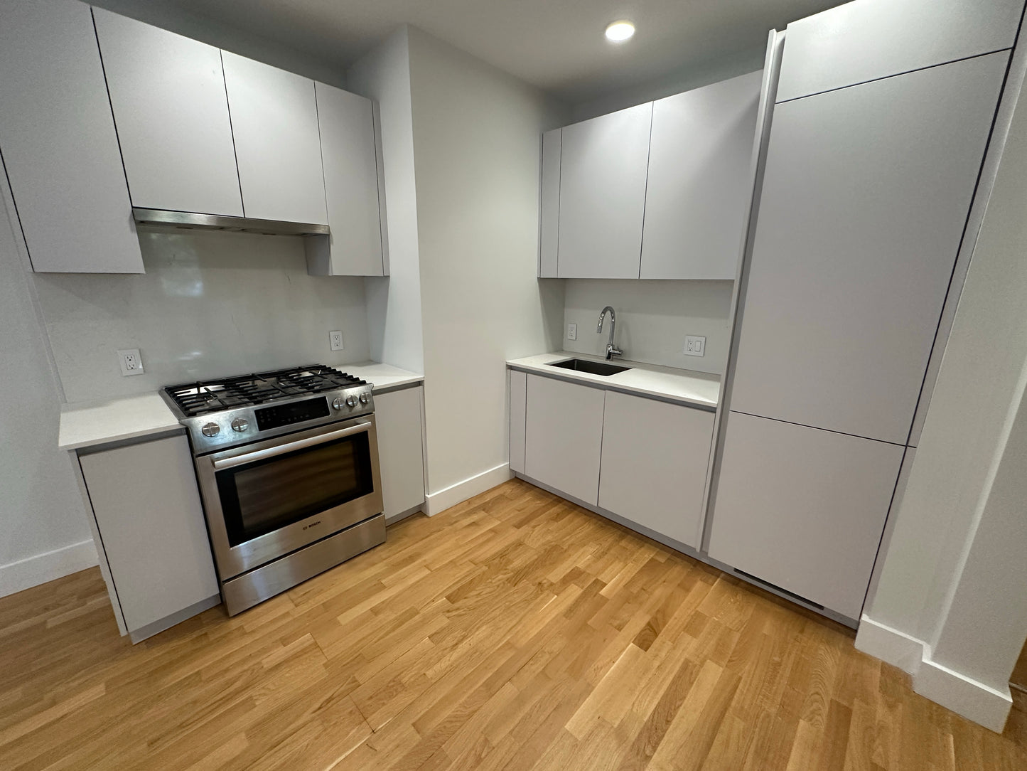 APPLICATION PENDING $2,525 / 1br - 580ft2 - ➽Deluxe Modern Somerville 1.5 Bedroom Available Now! No Fee! (Winter Hill)
