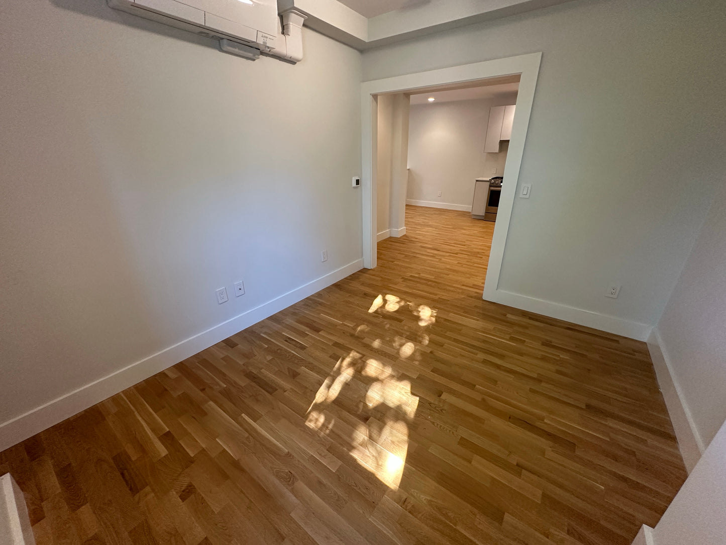 APPLICATION PENDING $2,525 / 1br - 580ft2 - ➽Deluxe Modern Somerville 1.5 Bedroom Available Now! No Fee! (Winter Hill)