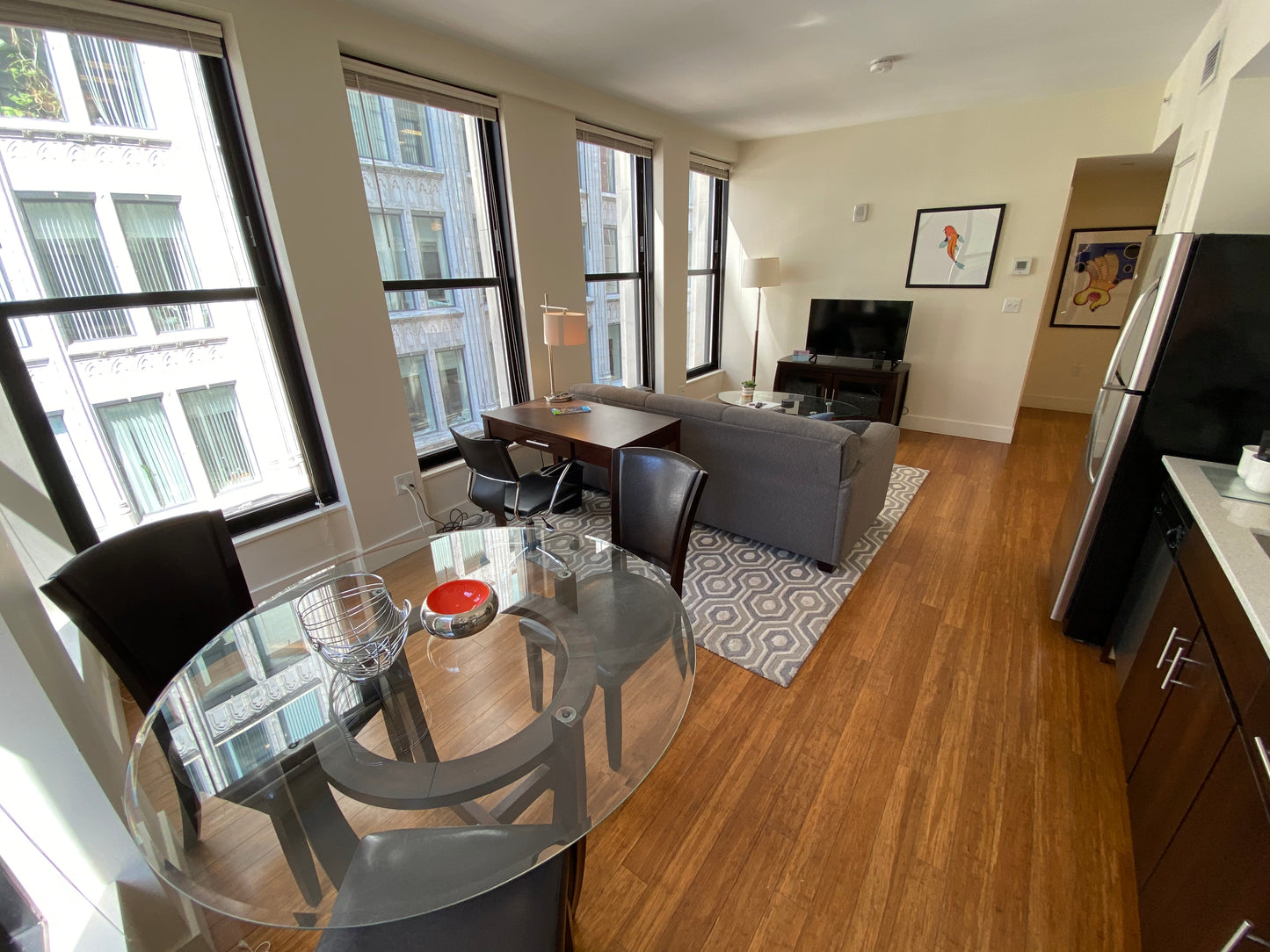 $3,400 / 1br - 527ft2 - ➽Beautiful Midtown 1 Bedroom Available September! Pet-Friendly! (Midtown)