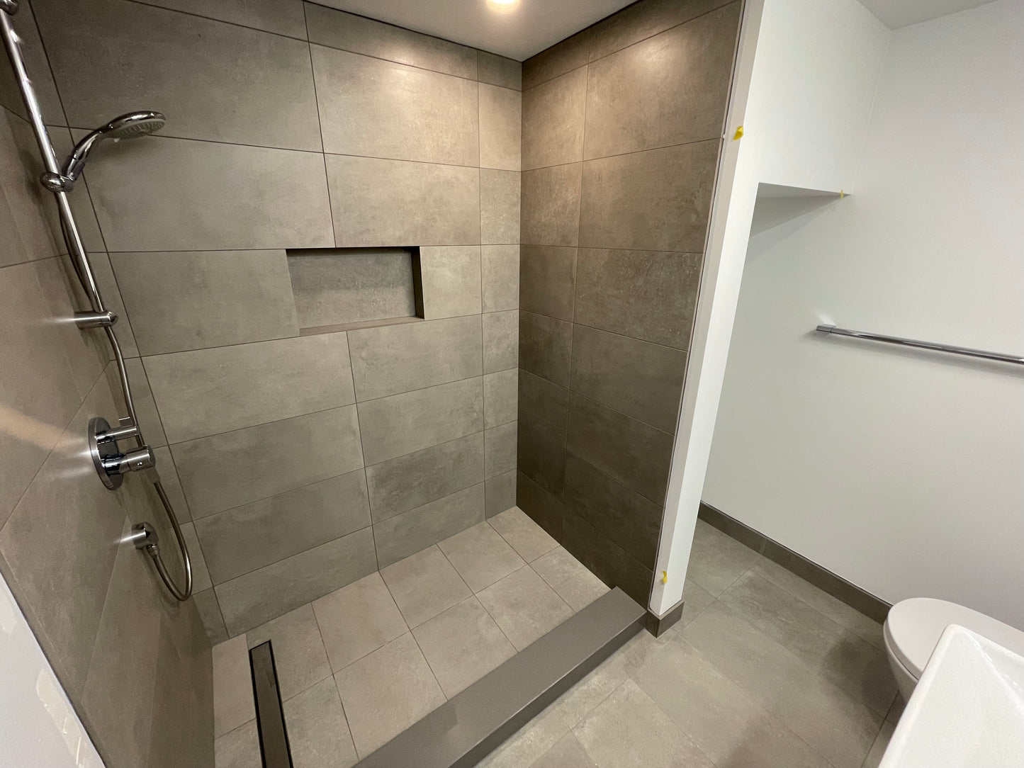 $6,900 / 4br - 1780ft2 - ➽Incredible North End 4 Bedroom 3 Bathroom Penthouse Available June! (North End)