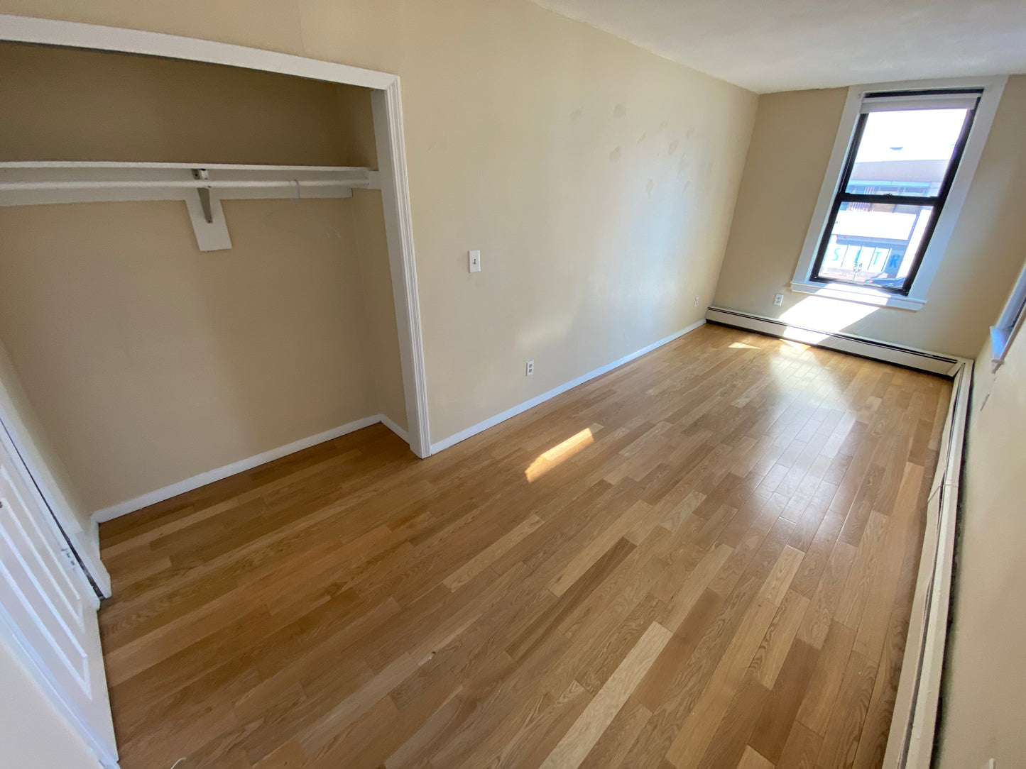 $3,200 / 2br - 571ft2 - ➼Beautiful Beacon Hill 2 Bedroom w/No Fee! Pet-Friendly! (Beacon Hill)