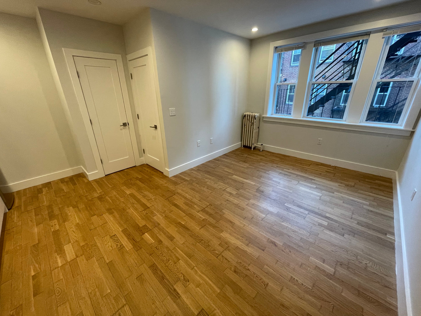 $2,500 / 405ft2 - ➽Cozy Modern Somerville 1 Bedroom Available April! No Fee! (Winter Hill)