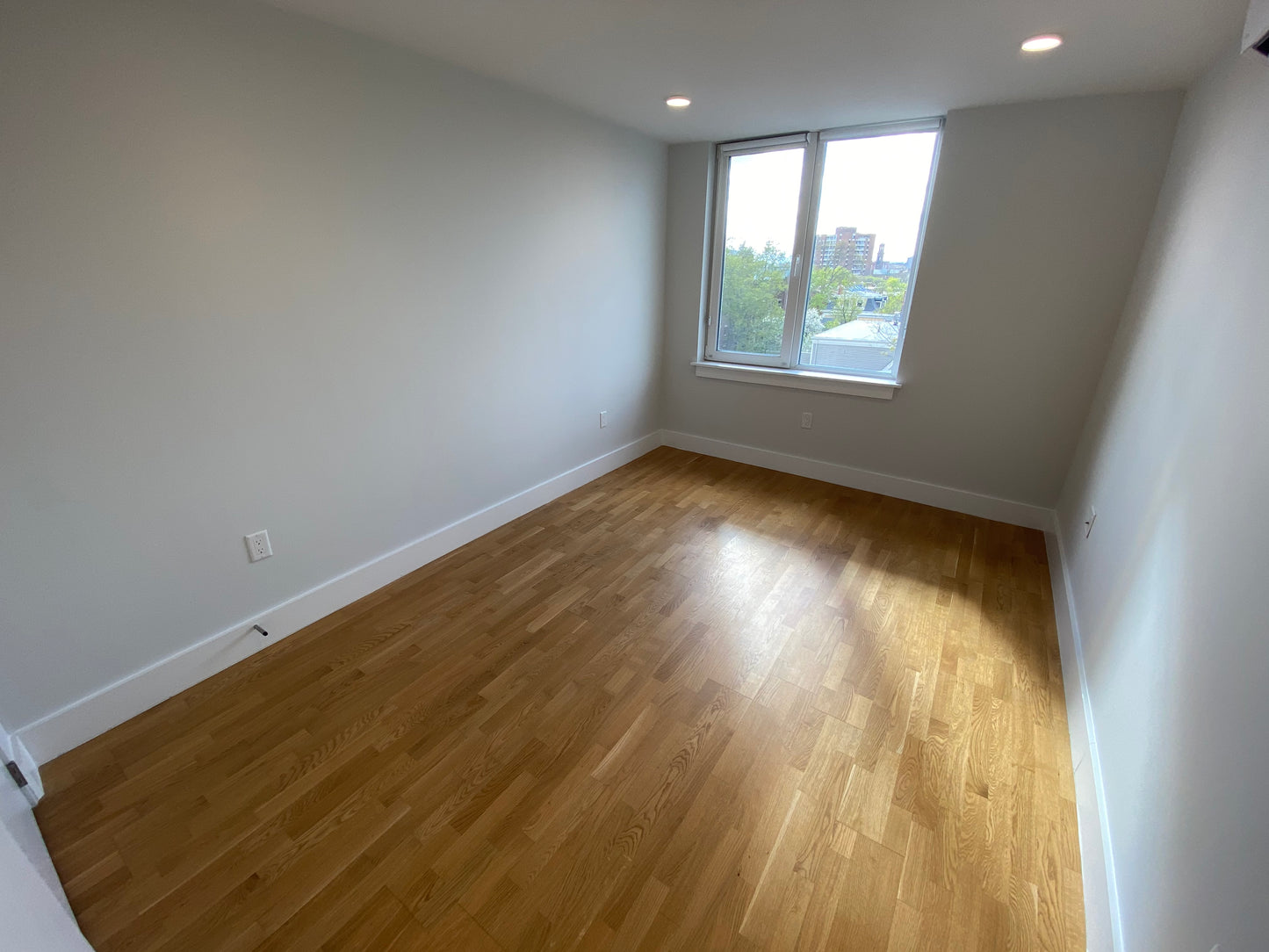 $3,200 / 1br - ➽Gorgeous Top Floor Cambridge 1 Bedroom Available July! (Mid Cambridge)