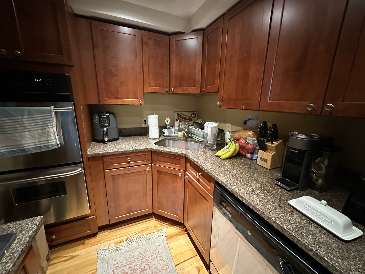 $5,700 / 3br - ➽Gorgeous Back Bay 3 Bedroom 2 Bathroom Available June! (Back Bay)