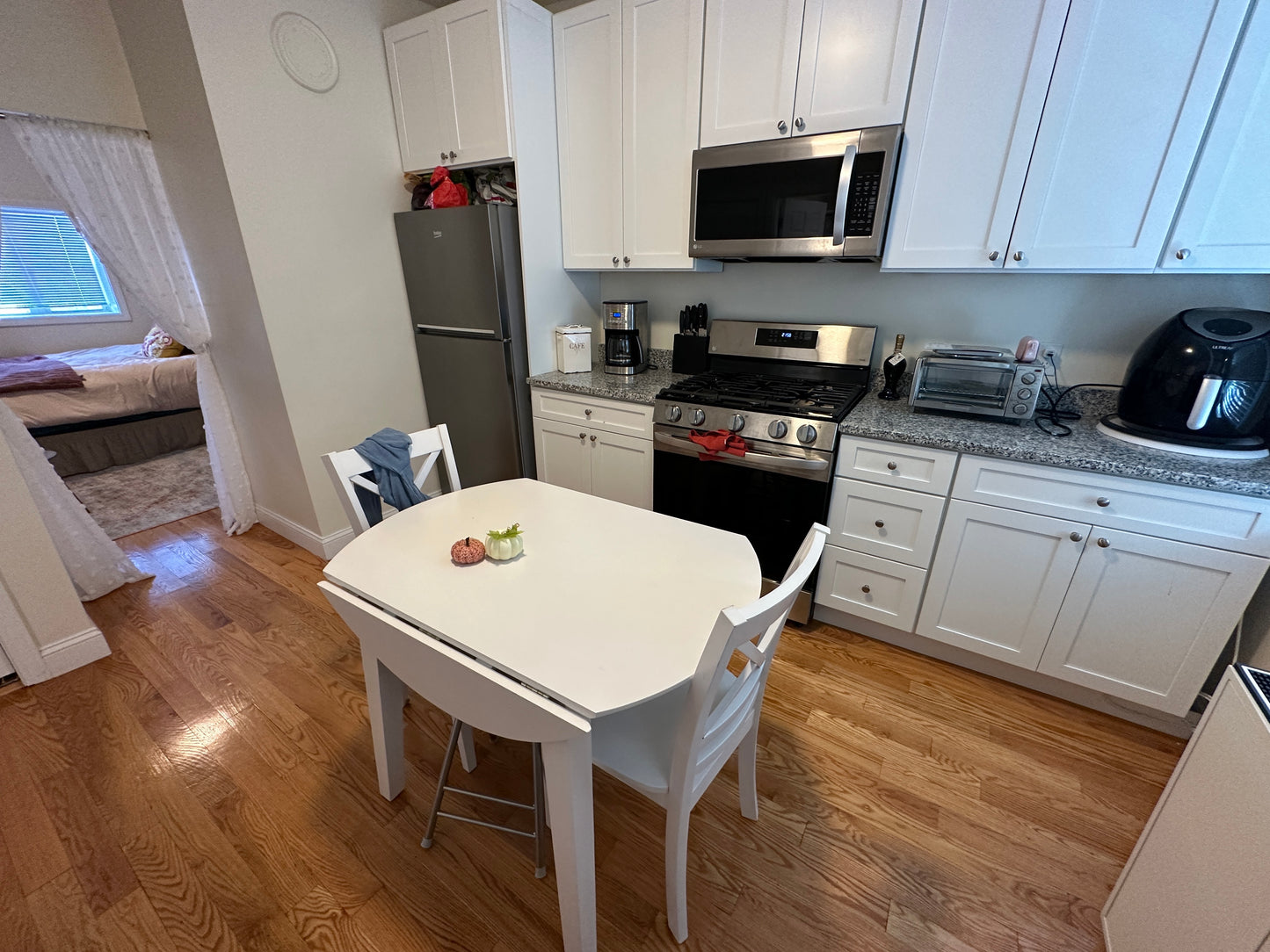 $2,550 ➽Stunning South Boston 2 Room Studio Available 9/1! Pet-Friendly! (South Boston)