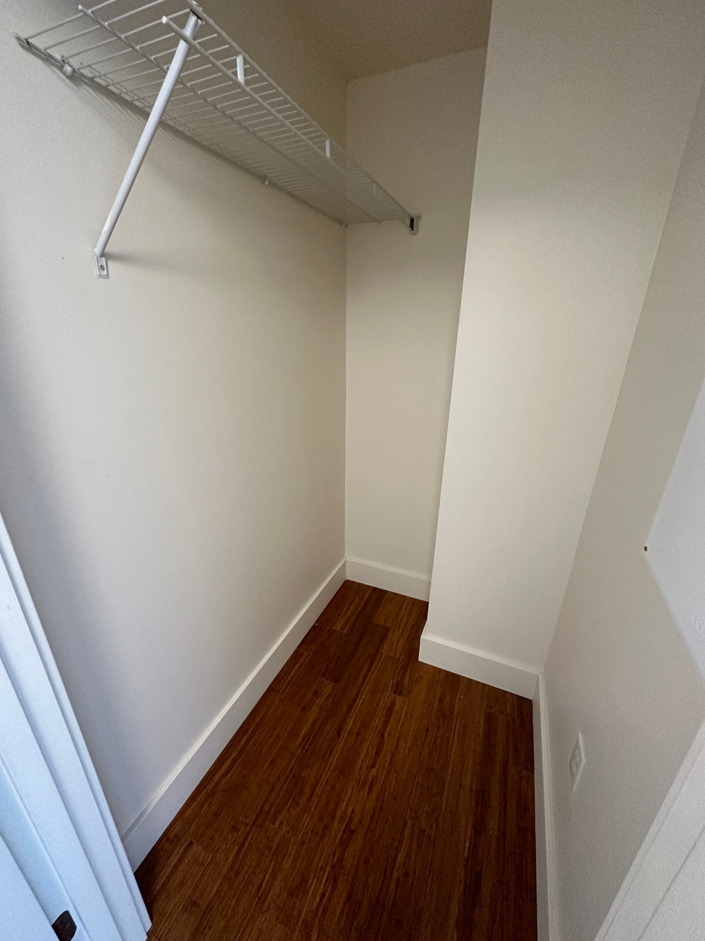 $3,200 / 1br - 527ft2 - ➽Stunning Midtown 1 Bedroom Available June! Pet-Friendly! (Midtown)