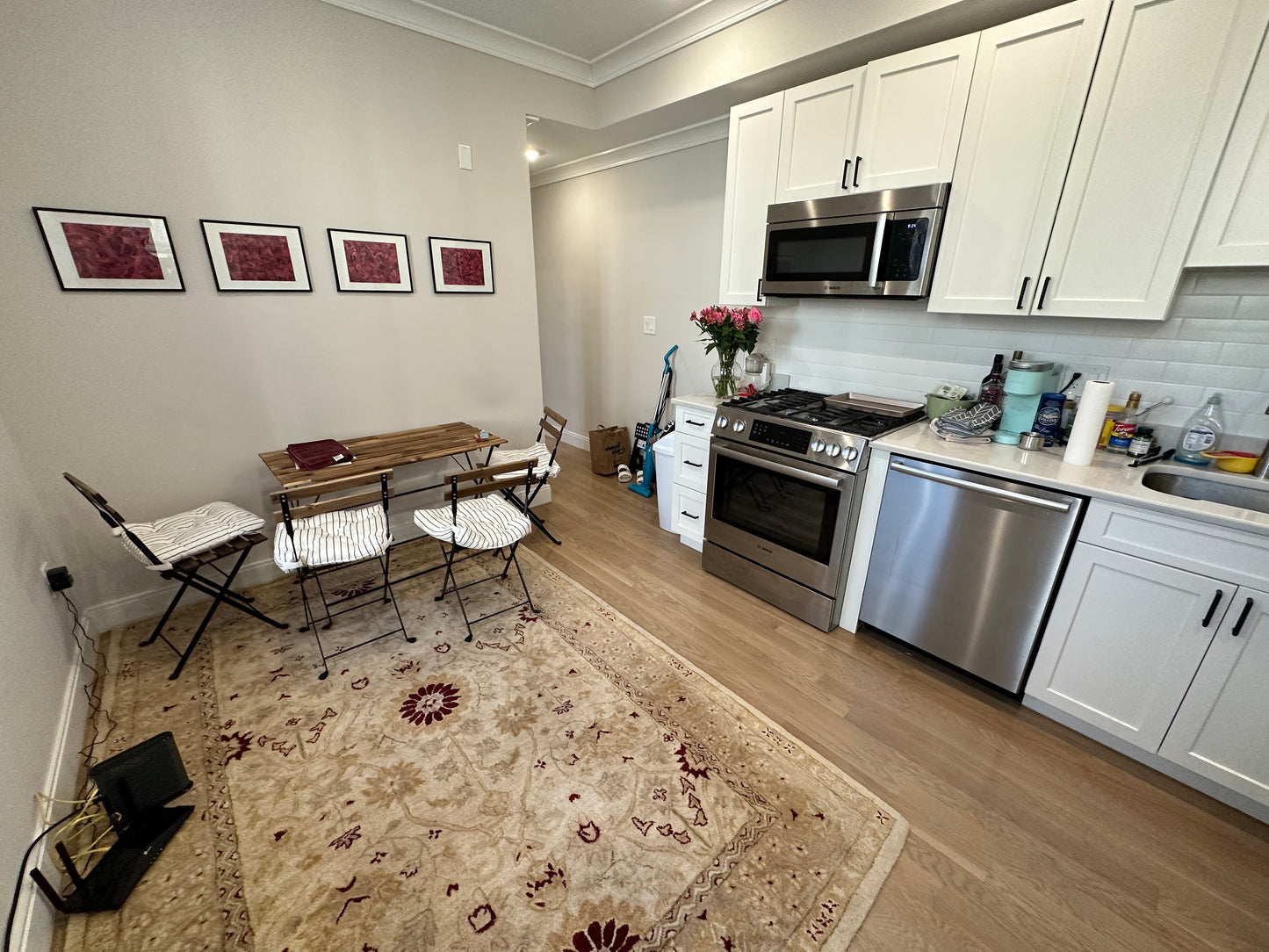 $3,175 / 2br - ➽Bright Top Floor Brighton 2 Bedroom Available Now! No Fee! (Brighton)