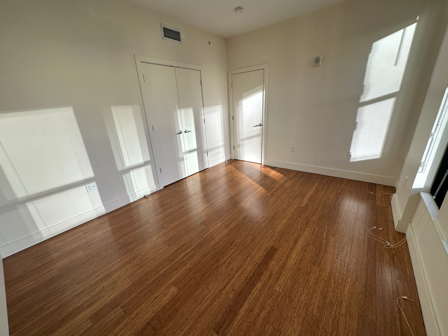 $3,200 / 1br - 603ft2 - ➽Incredible Classy Midtown 1 Bedroom Penthouse Available February! (Midtown)